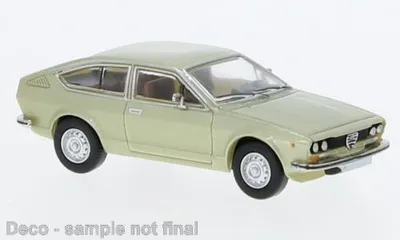 Immagine prodotto di Brekina PCX870426 - Alfa Romeo Alfetta GT in scala 1/87, verde chiaro metallizzato, 1974 - Nuovo