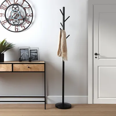 Produktbild von Versa Adelisa Minimalistischer Garderobenständer für den Eingangsbereich, mit 9 Haken für Kleidung oder Taschen, Maßnahmen (H x L x B) 170 x 28,5 x 28,5 cm, Metall, Farbe: Schwarz