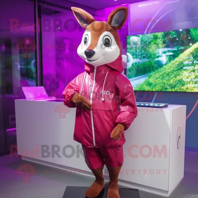 Produktbild von Magenta-Reh REDBROKOLY Maskottchen Kostüm figur bekleidet mit Regenmantel und Armbanduhren
