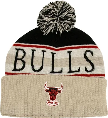 Produktbild von Mitchell & Ness NBA Classic Pom Knit Beanie Chicago Bulls