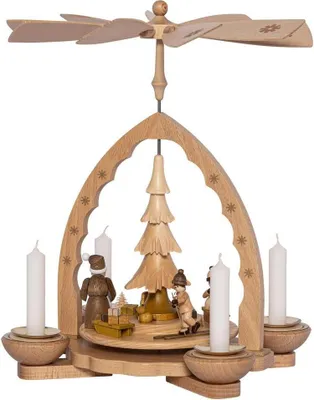 Obrázok produktu pre Vianočná pyramída s čajovými sviečkami a sviečkami prírodná výška 27 cm NOVINKA