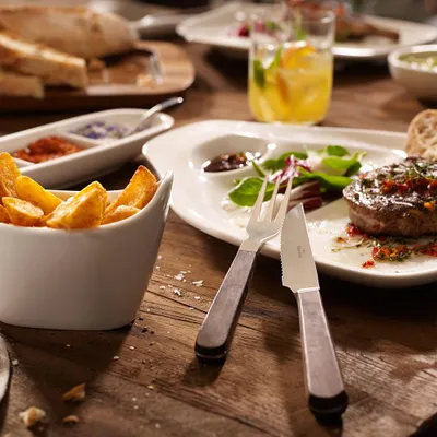 Imagen del producto de Tenedor para pizza y carne | 203 x 22 x 13 mm | Villeroy & Boch | N.º de artículo: 1270160538 | EAN: 4003686286849