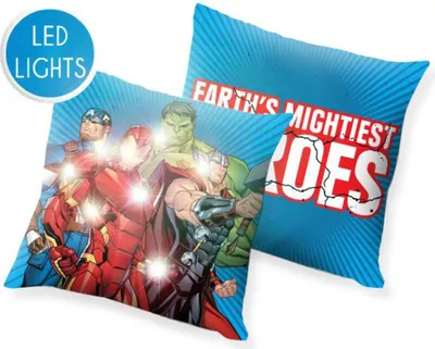 Zdjęcie produktu dla Poduszka dekoracyjna Avengers z oświetleniem LED 40 x 40 cm