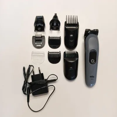 Produktbild von BraunSeries 3 11in1 GroomingsetNasenhaartrimmerultrascharfe TrimmerrolleProfessionell