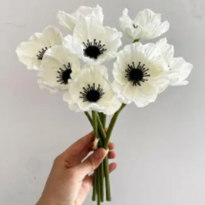 Image de Coquelicots artificiels - En soie et en latexPolyuréthane- Décoration pour table et intérieur - Blanc - 10 pièces