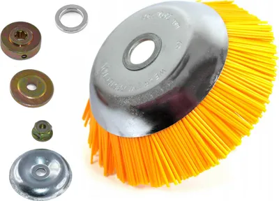 Produktbild von perfektGarten Unkrautbürste Nylon konisch für Motorsense, 200mm Schnittdurchmesser, 65mm Höhe, 25.4mm Zentralbohrung, Montageset inklusive, 3 Platten & Mutter, für 23-58ccm Motorsensen (max. 10.000 U/Min, M10x1.25 Gewinde). Nicht für Stihl/Husqvarna (Adapter erforderlich).