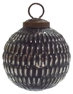 Imagen del producto de Adorno navideño de vidrio, marca Clayre & Eef, forma de esfera, diámetro de 7 cm, color  y plateado