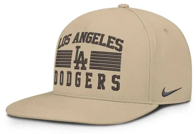 Produktbild von Nike Mlb La Dodgers Pro Flat Brim Aerobill 5 Panel Kappe Beige S-M Beige S-M