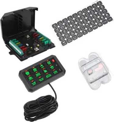 Produktbild von Universelle Schalttafel IP65 - 12 Gang - für Fahrzeuge und Boote - Wasserfest - RGB-Farbe.