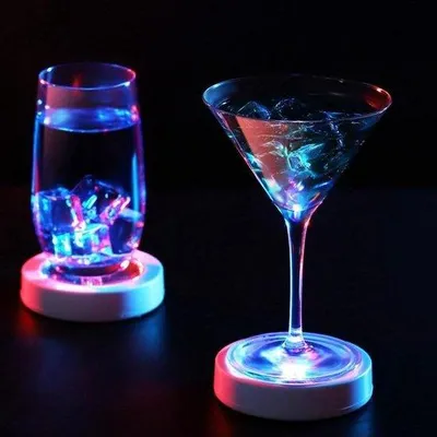 Image de Sous-verres LED rechargeables par USB KEEDA pour boissons, cocktails, bières, vins, bouteilles de vin, fêtes, bars et discothèques (éclairage multicolore)