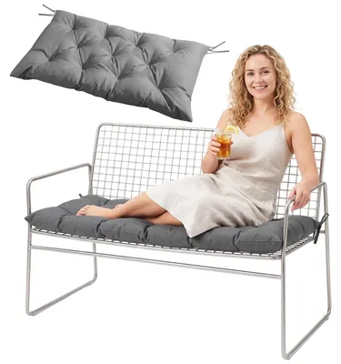 Immagine prodotto di Cuscino per seduta di colore grigio scuro, adatto sia per interni che per esterni, dimensioni 120 x 50 x 10 cm