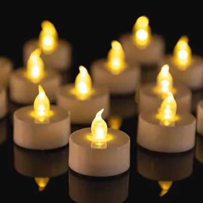 Obrázek produktu pro 24 blikajících LED svíček pro dekorace a oslavy