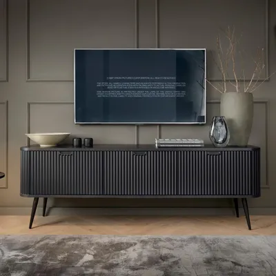 Obrázek produktu pro Komoda, TV skříňka MORDEN - černá - drážkovaná čela - šířka 168 cm, výška 56 cm, hloubka 39 cm