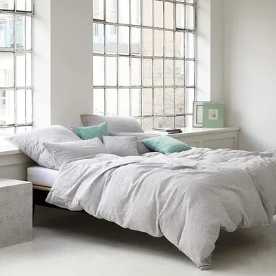 Produktbild von elegante Halbleinen-Bettwäsche-Garnitur Breeze Farbe hellgrau Größe 135x200+80x80cm