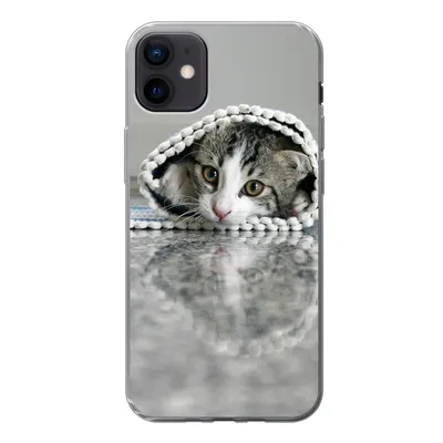 Produktbild von MuchoWow® Handyhülle Schutzhülle Hülle für iPhone 12 mini Katze - Teppich - Boden Silikon Softcase Handy Hülle - Bild