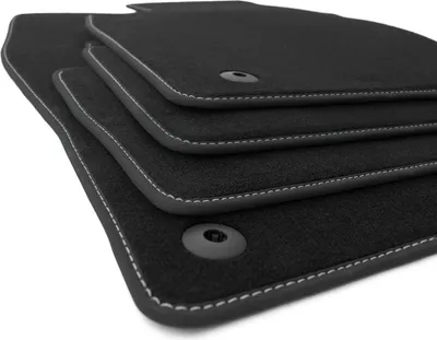 Immagine prodotto di Tappetini per Mazda CX30 dal 2019 tappetini auto in velours di qualità originale in 4 pezzi, cuciture decorative bianche