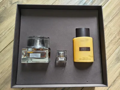 Immagine prodotto di Gucci Pour Femme I Set regalo Eau de Parfum 75 ml, mini spray da 5 ml, latte corpo da 200 ml