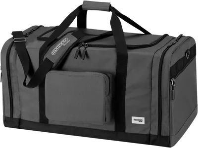Image de Sac de sport de 90 litres, également utilisable comme sac de voyage, avec une bandoulière amovible et plusieurs compartiments
