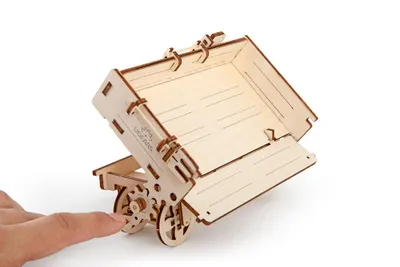 Produktbild von UGears Tractor`s Trailer, 68 Stück(e)