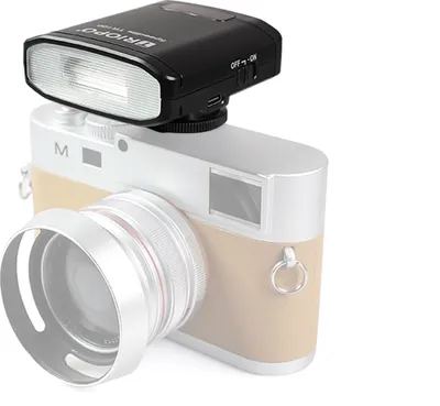 Obrázek produktu pro TRIOPO TR100 Univerzální mini blesk pro fotoaparáty GN12 Blesk 5600K Speedlite Doba nabíjení 0,1-1,8 s Manuální/Automatický režim Vestavěná náhradní baterie pro fotoaparáty Canon Nikon Sony Olympus Panasonic Pentax