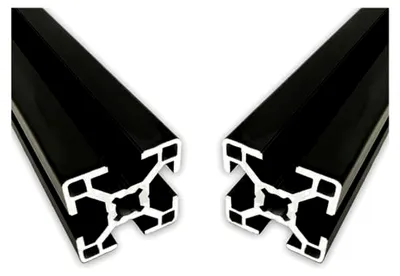 Produktbild von Aluprofil 30 x 30 mm mit Nut 8 und einer Länge von 1100 mm in schwarz eloxiert
