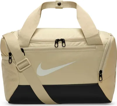 Produktbild von Nike Nk Brsla Xs Duff - 9.5 (25L) Red Red -