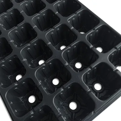 Produktbild von 5 Stück Anzuchtplatten mit Untersetzern und Deckeln 65x65x60/28 eckig