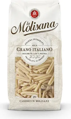 A bag of La Molisana Casarecce Molisane pasta.