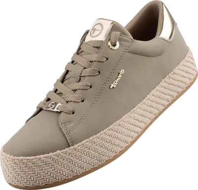 A single Tamaris women's platform sneaker is shown against a white background.