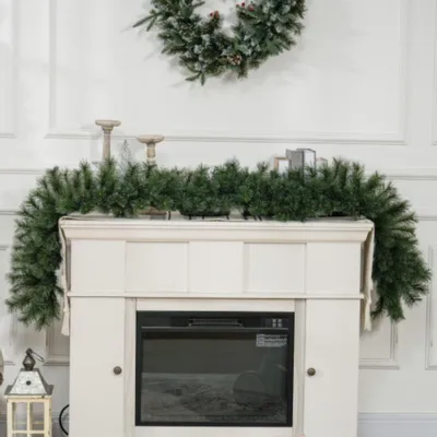 Produktbild von Künstliche Weihnachtsgirlande, Tannenbaumgirlande für Treppen & Kamin, festliche in Grün 1,8 m