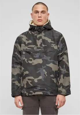 Produktbild von Brandit Sherpa Windjacke Größe 4XL Farbe Dunkles Tarnmuster