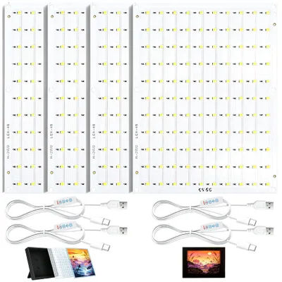 Immagine prodotto di 4 pannelli retroilluminati a LED CMYK da 156 x 120 mm, con cavi USB-C