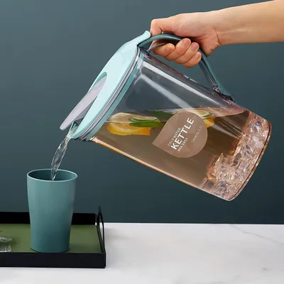 Produktbild von Karaffen geeignet für Tee, Saft und kalte Getränke - 2,1L Wasserkrug mit Deckel, Transparentes PET, BPA-frei