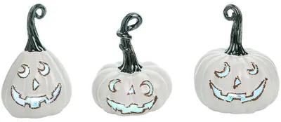 Produktbild von Weißer Vintage Keramik Halloween Kürbis mit LED Beleuchtung 1 St.