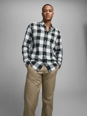 Zdjęcie produktu dla Jack & Jones JJegingham Twill Slim Shirt L/S White - Large L