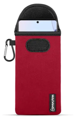 Productafbeelding van MobyDefend Hoesje - Geschikt voor  Motorola Edge 30 Ultra -  Neopreen Pouch Met Karabijnhaak - Insteek - Riemlus  - Rood