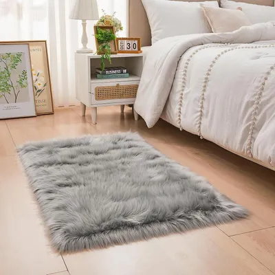 Imagen del producto de Alfombra de imitación de piel de oveja - Alfombra suave para el suelo - Ideal para el dormitorio - De pelo largo