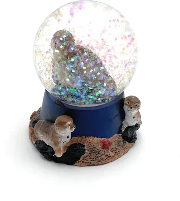 Produktbild von Onwomania Robbe Baby Robben Ohrenrobbe Höhe 6,5cm Schneekugel Glitzerkugel Kugel schütteln mehrfarbig