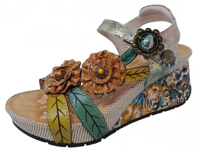 Produktbild von Laura Vita Laura Vita Keilsandalette Beige