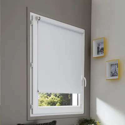Image de Store vénusien occultant Easy Uni de Madecostore - 32 x 170 cm, sans perçage