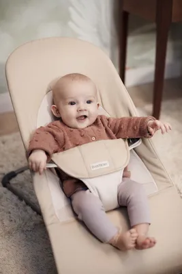Produktbild von BabyBjörn Babywippe Balance Soft – Gewebt – Khaki-Beige