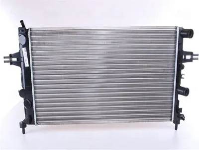 Produktbild von NISSENS 63091 Kühler Wasserkühler Motorkühler für OPEL Astra G CC (T98) Astra G Caravan (T98) Astra G Limousine (T98) Astra Classic Caravan (A04)