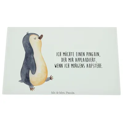 Produktbild von Mr. & Mrs. Panda Schneidebrett Glas Pinguin marschieren - Weiß - Geschenk, Schneidplatte, Unausgeschlafen, Küchenbrett, Spazieren, Schneidbrett, schneidunterlage, Familie