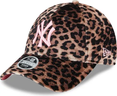 Produktbild von New Era Women MLB 9FORTY Velours Leopard Cap New York Yankees