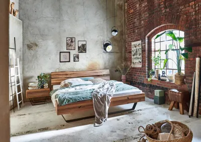 Produktbild von Bett Lolland Sonderlänge 140x210 cm Walnussholz massiv Holzkopfteil Metallkufen