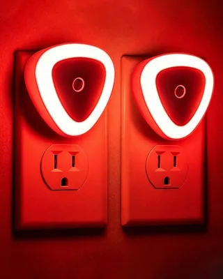 Produktbild von TobeBright 630nm Rotlicht Nachtlicht Steckdose mit Dämmerungssensor 2 Stück – 625nm Rotes Licht