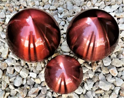 Produktbild von 3er Set Dekorationskugel 15-15-10 cm aus Edelstahl rot matt gebürstet Dekokugel