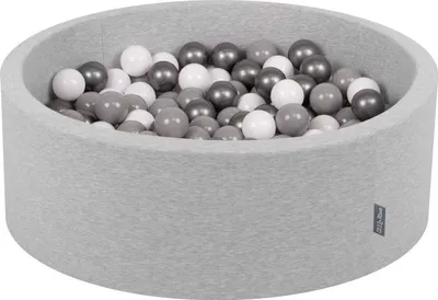 Obrázok produktu pre KiddyMoon 90x30cm/300 loptičiek ∅ 7cm Okrúhly Detské penové loptičky  vyrobené v EÚ, Svetlo šedá: Biela/Sivá/Strieborná