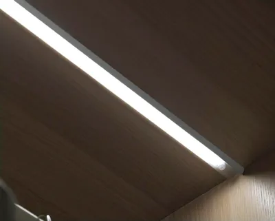 Produktbild von L&S Einbauleuchte Miska Sensor 7,8W 760mm neutralweiß LED mit Bewegungsmelder, flach, alu