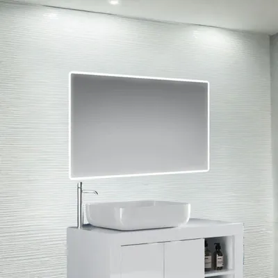 Immagine prodotto di Specchio con cornice LED Victoria 120x70 cm.